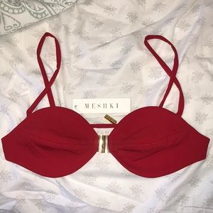 Bralette top from Meshki!
